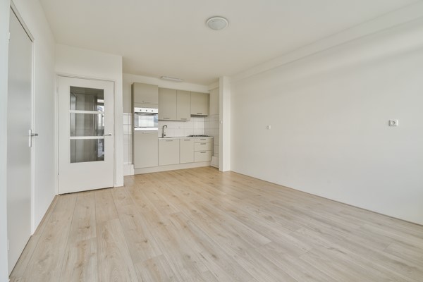 Medium property photo - Prins Bernhardplein 58, 1508 XB Zaandam